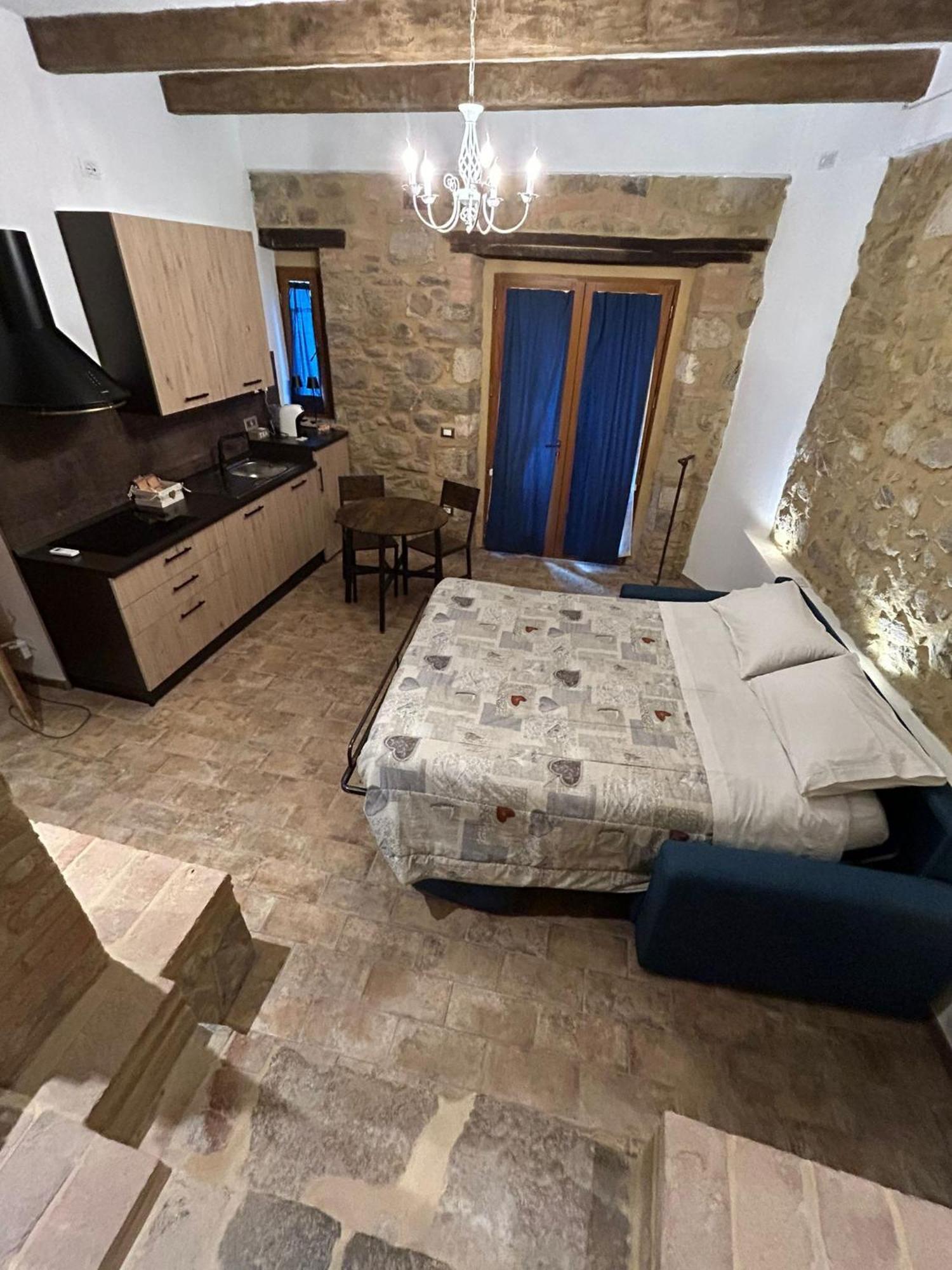 Borgo Di Mezzo Apartment Castelnuovo dell'Abate Exterior photo